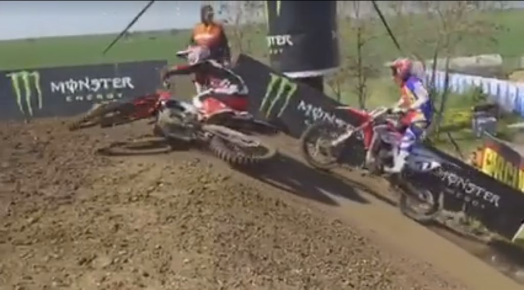 超絶テクニック動画】ティム・ガイザーのスクラブが美しい | MX459
